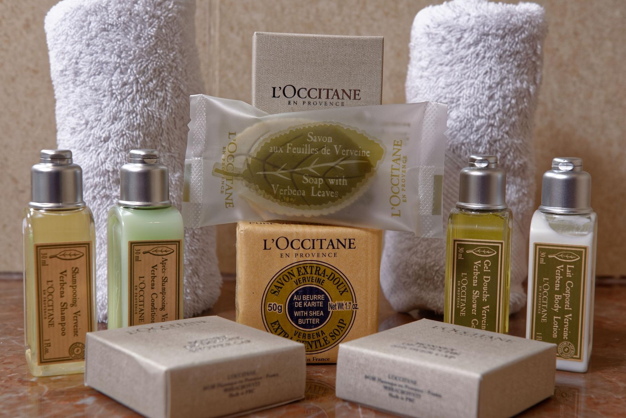 프레이저 스위트 도하 아파트 호텔 외부 사진 L'Occitane products