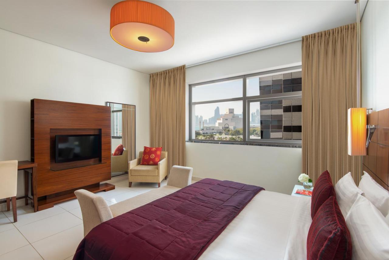 프레이저 스위트 도하 아파트 호텔 외부 사진 A bedroom at the hotel